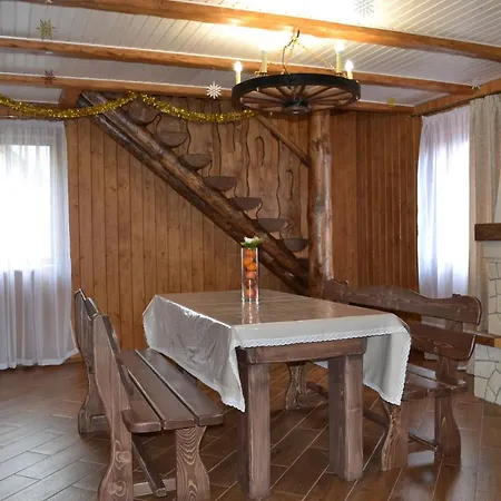 Aura Karpat Guest house *